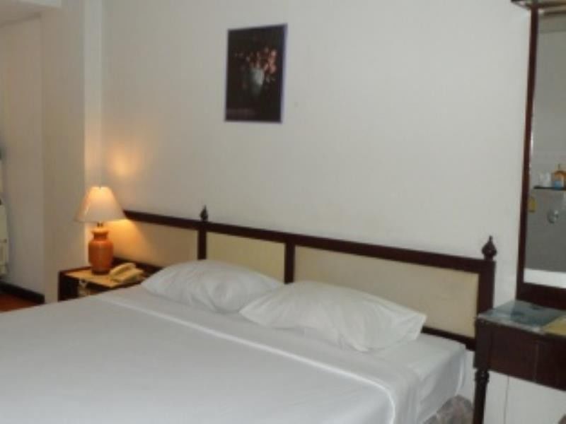 Diamond Beach Hotel Pattaya Dış mekan fotoğraf