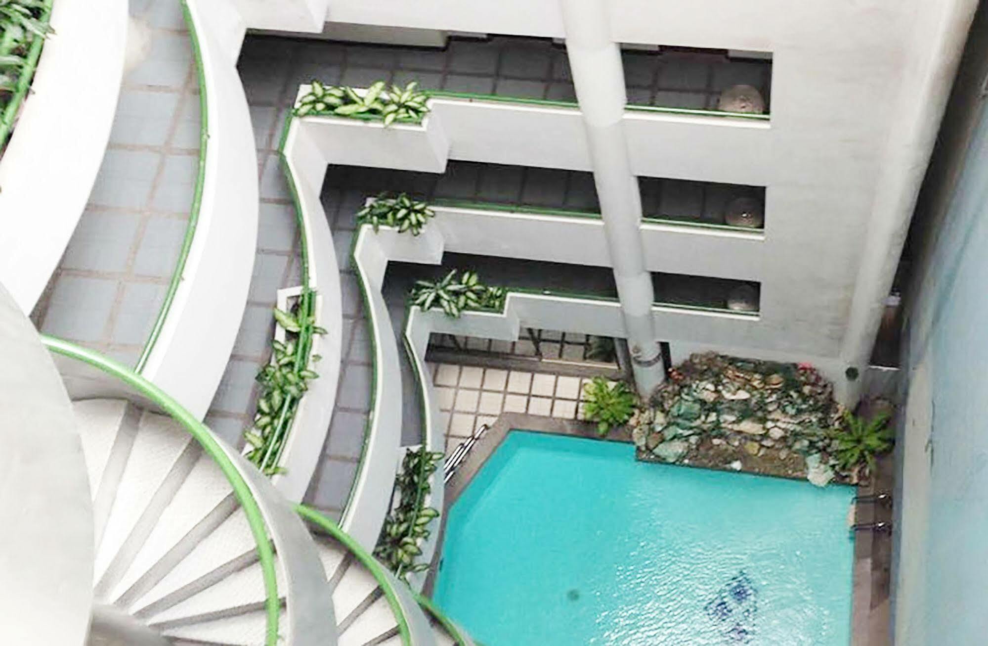 Diamond Beach Hotel Pattaya Dış mekan fotoğraf