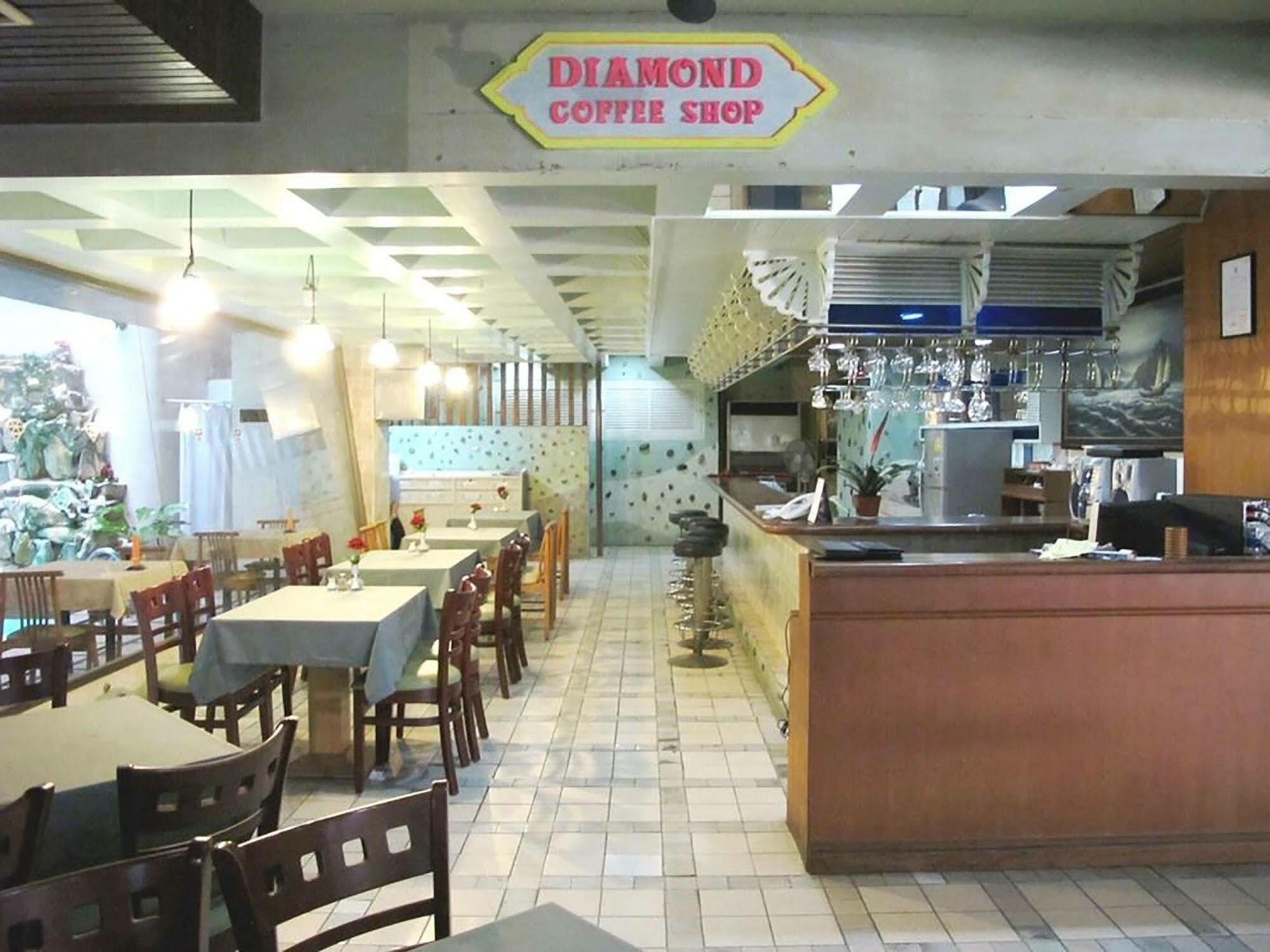 Diamond Beach Hotel Pattaya Dış mekan fotoğraf