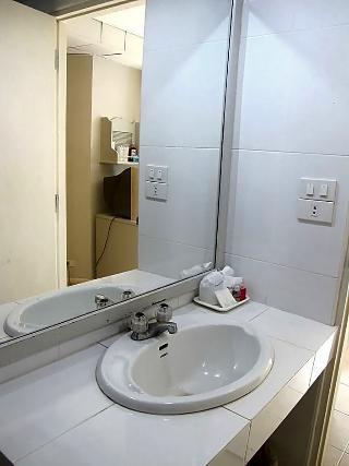 Diamond Beach Hotel Pattaya Dış mekan fotoğraf